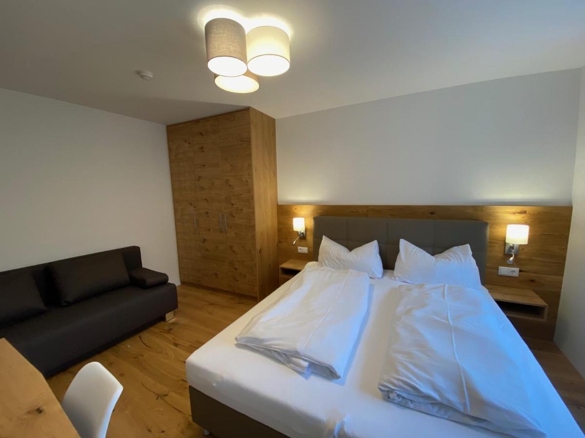 Apartments Freitag - H1 Winden am See Εξωτερικό φωτογραφία