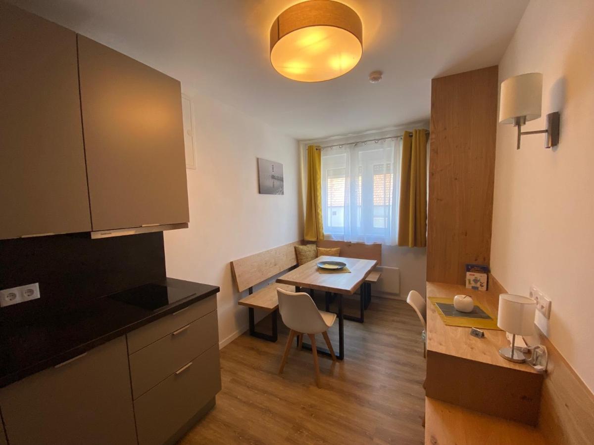 Apartments Freitag - H1 Winden am See Εξωτερικό φωτογραφία