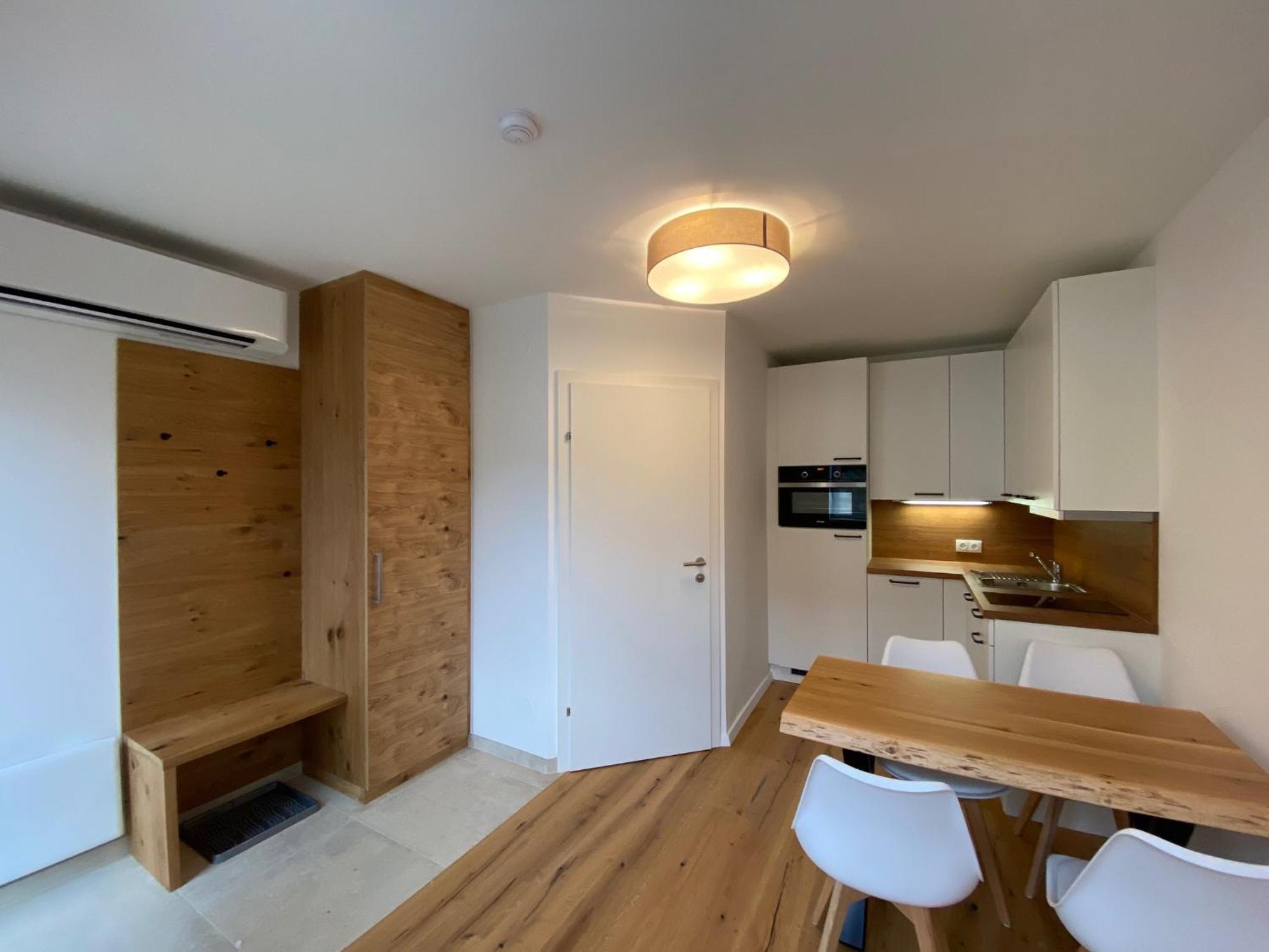Apartments Freitag - H1 Winden am See Εξωτερικό φωτογραφία